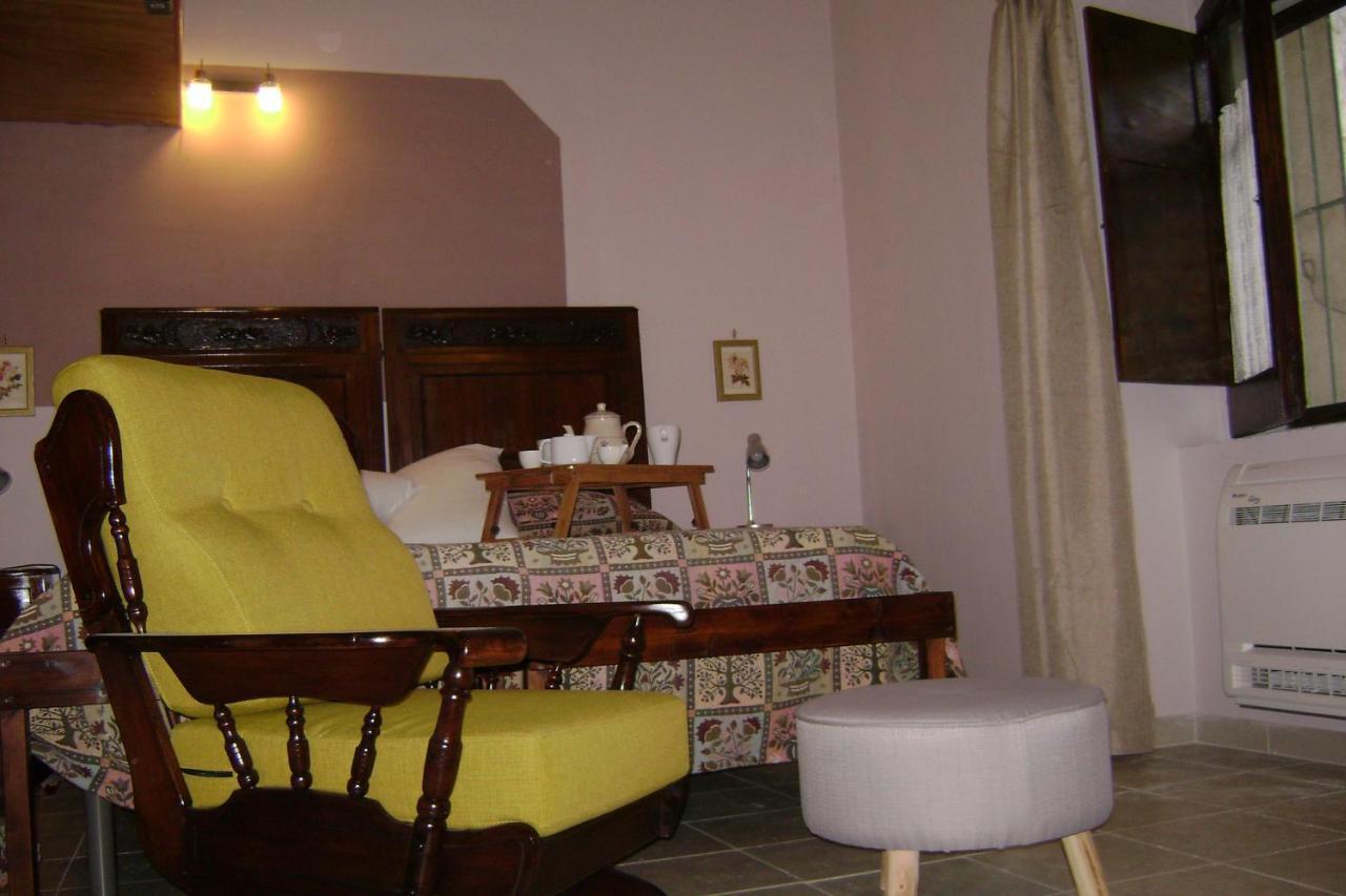 B&B Ex Magazzeno Barlotti Paestum Exterior photo