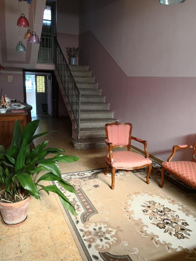 B&B Ex Magazzeno Barlotti Paestum Exterior photo
